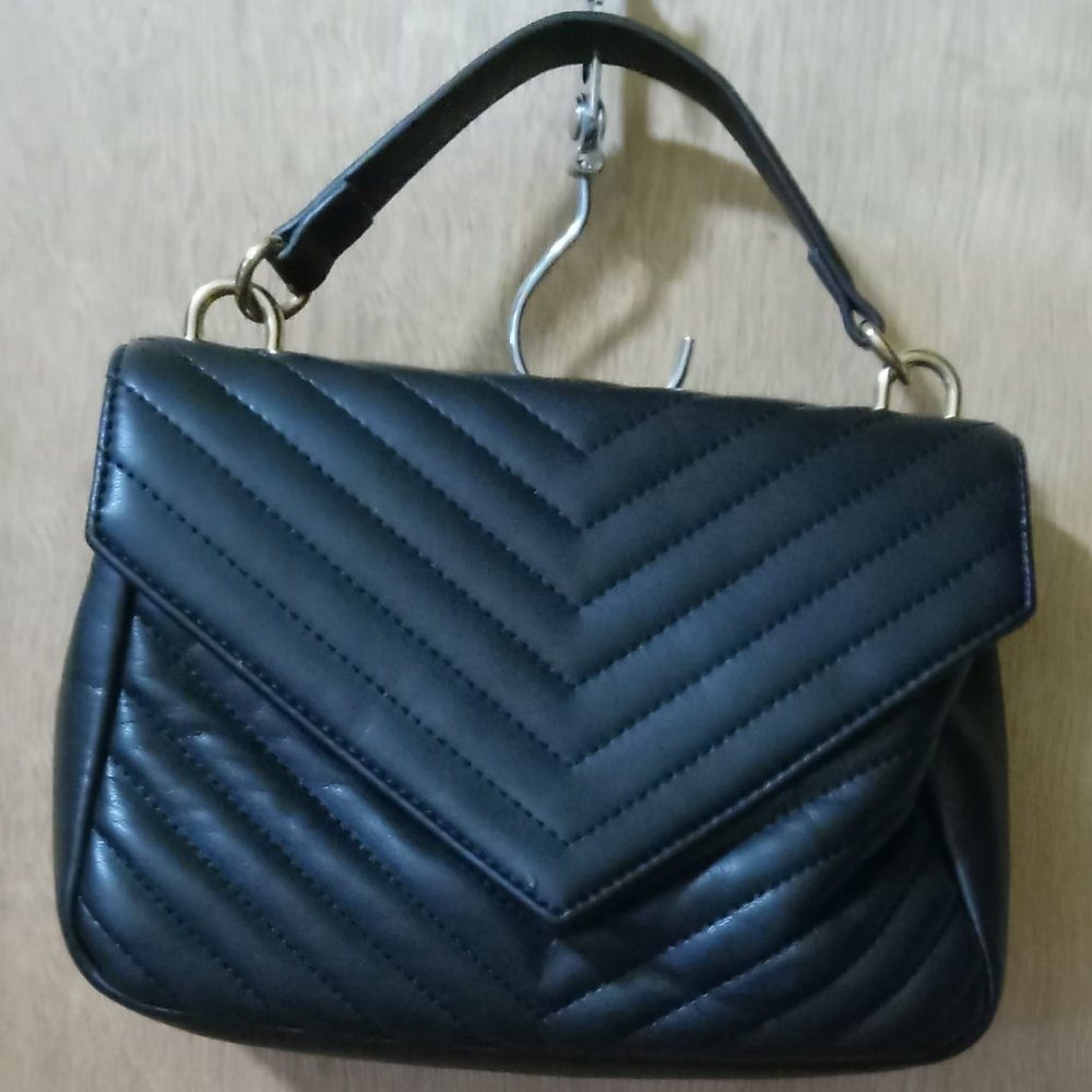 Black Purse